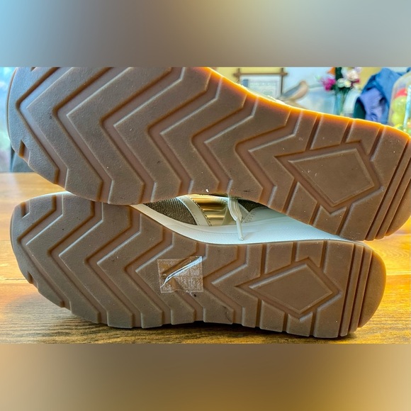 Michael Kors MK | Mabel Trainer Metallic / Glitter | Chain Mesh | 8.5 - Picture 6 of 6